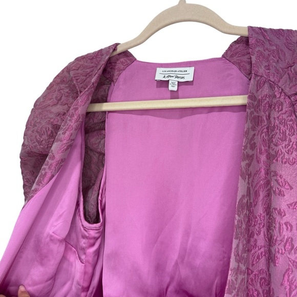 & Other Stories Jacquard Puff Wrap Floral Mini Dress Pink Size M - Picture 12 of 15